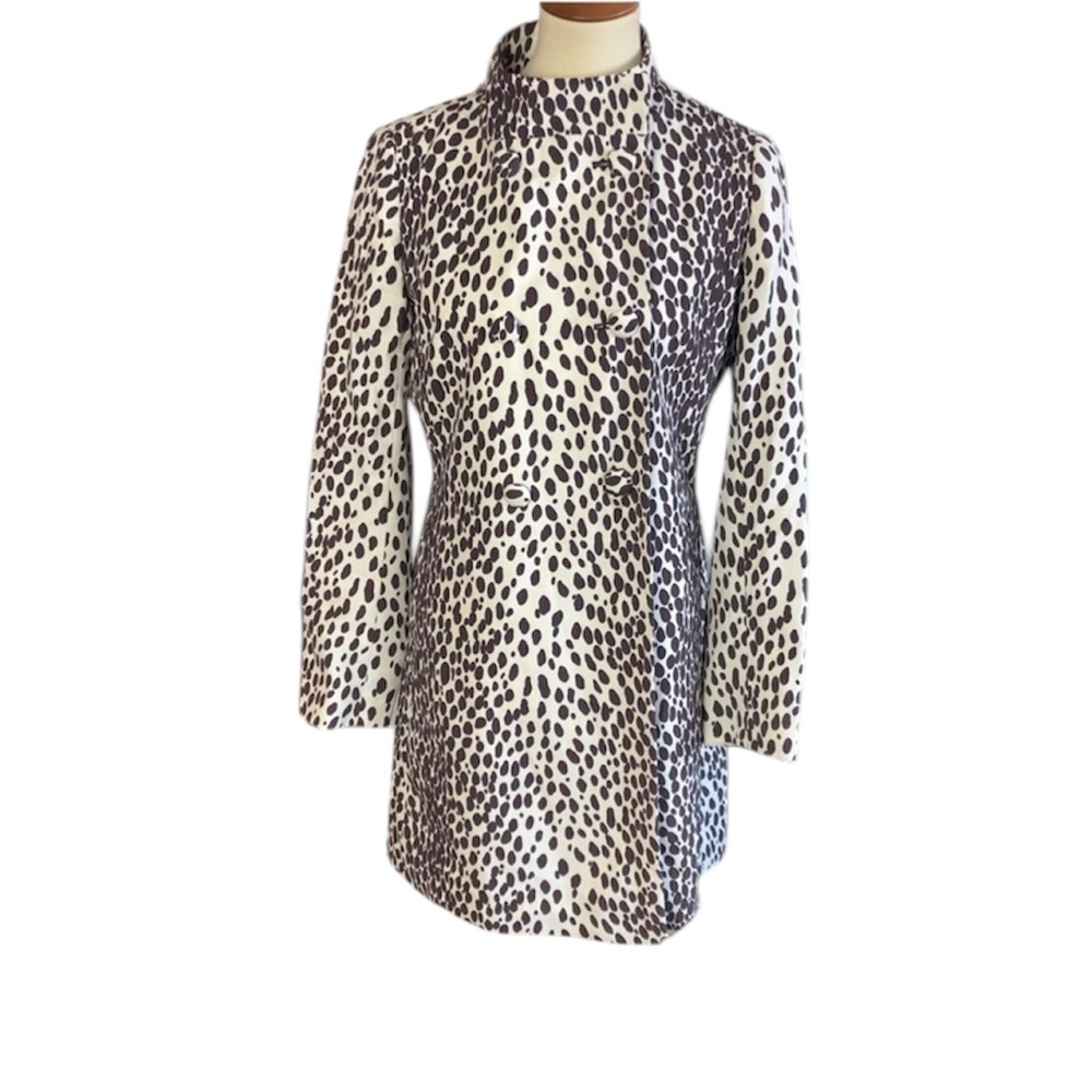 Banana Republic Brown on Ivory Coat